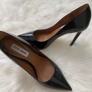 Steve Madden “Proto” Pumps.